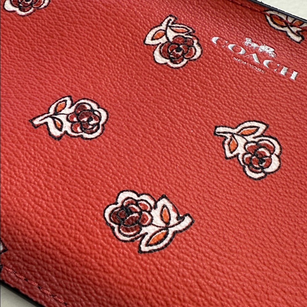 Coach Sienna Red Wristlet with Floral Pattern NWOT - Picture 3 of 7